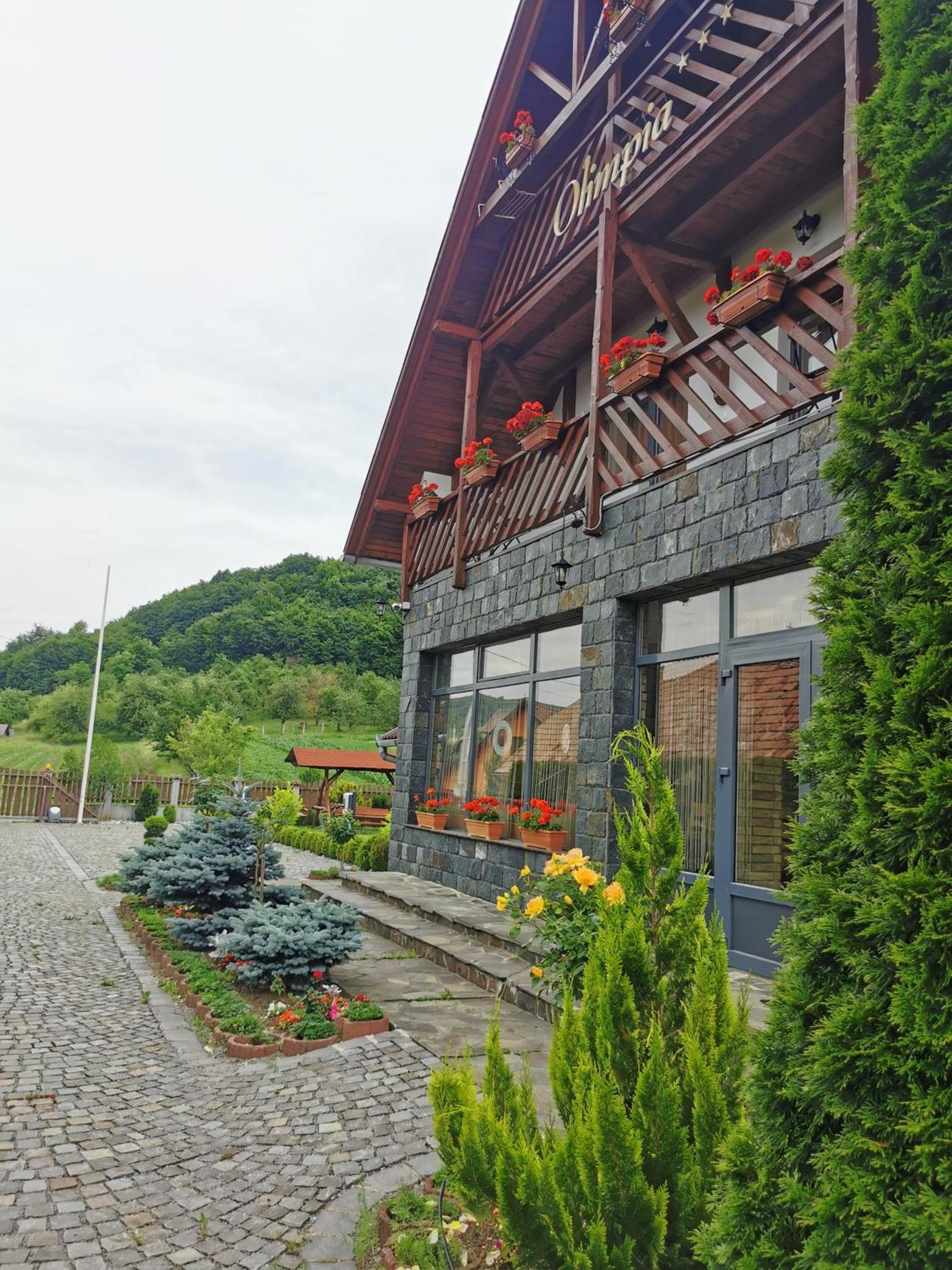 Olimpia Villa Tibod Exterior photo